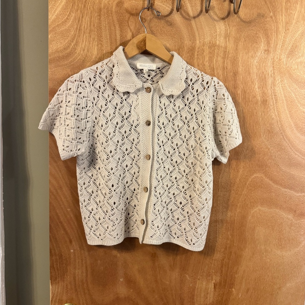 Lace collared shirt